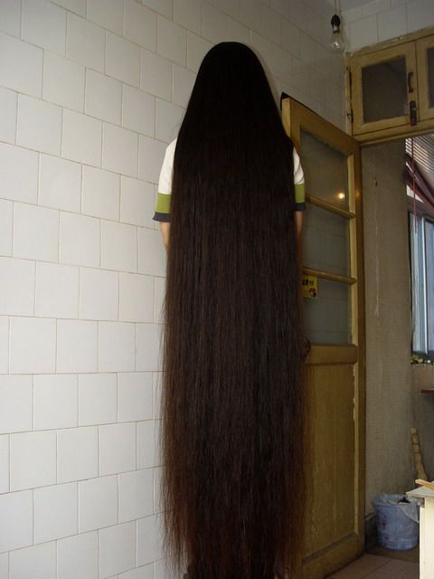 Zhou Hong's super thick long hair-3