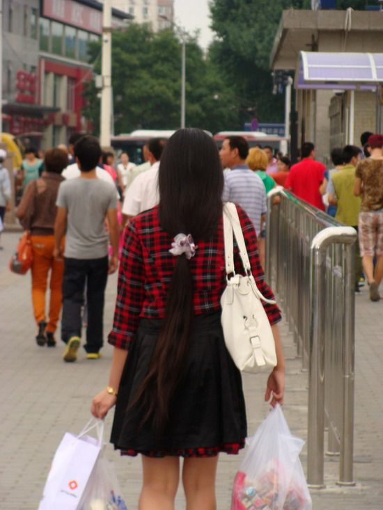 Streetshot of ponytail in subway