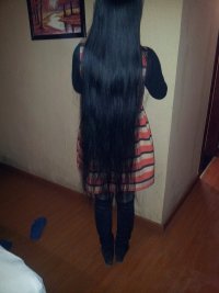 Long hair photo of chengge's wife