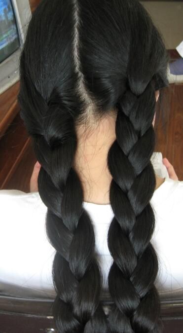 Play with xiaoyangzeihuai's long braid