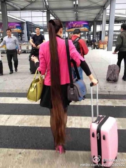 Floor length long ponytail, wow!