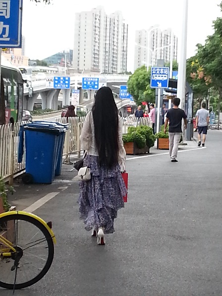 Met long hair girl by accident in National Days